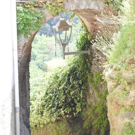 빌라 De Charme En Pierre San-Martino-di-Lota